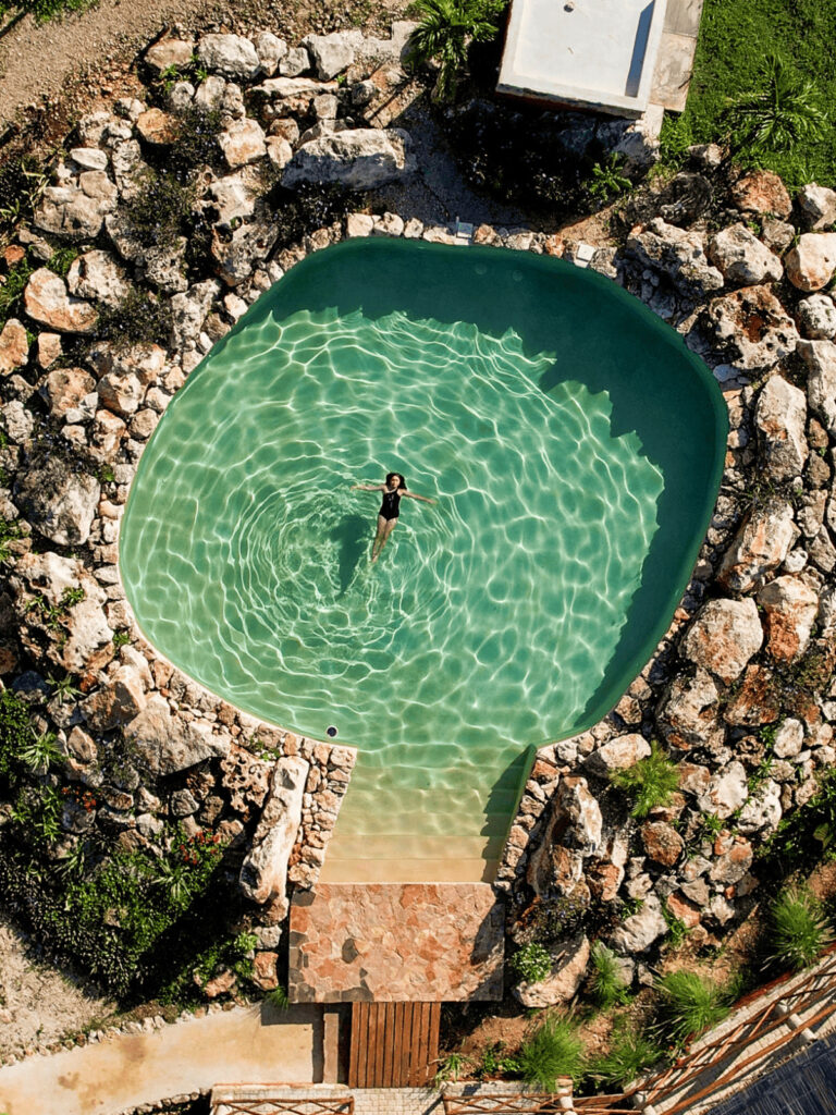 <span data-flowtext="space.piscina.title" data-flowtext-resolved="space.piscina.title" data-flowtext-template="span" class="flowtext-wrapper flowtext-span-wrapper">Alberca Estilo Cenote Privado "J’aal Tun"</span>